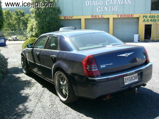 back photo of car CHRYSLER - 2007 Chrysler 300 CRD 300c - Blue